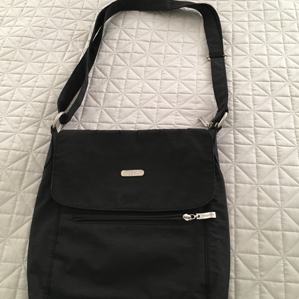 Baggallini Crossbody
